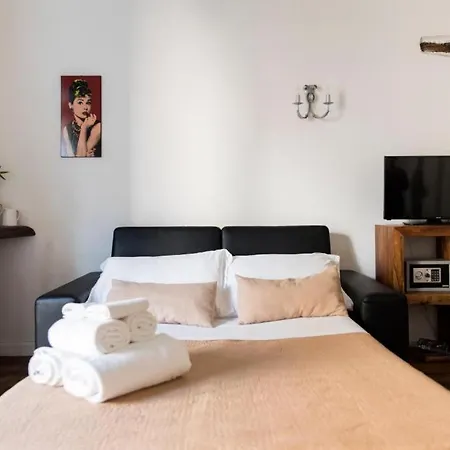 Agora - Armida Guest house 3*